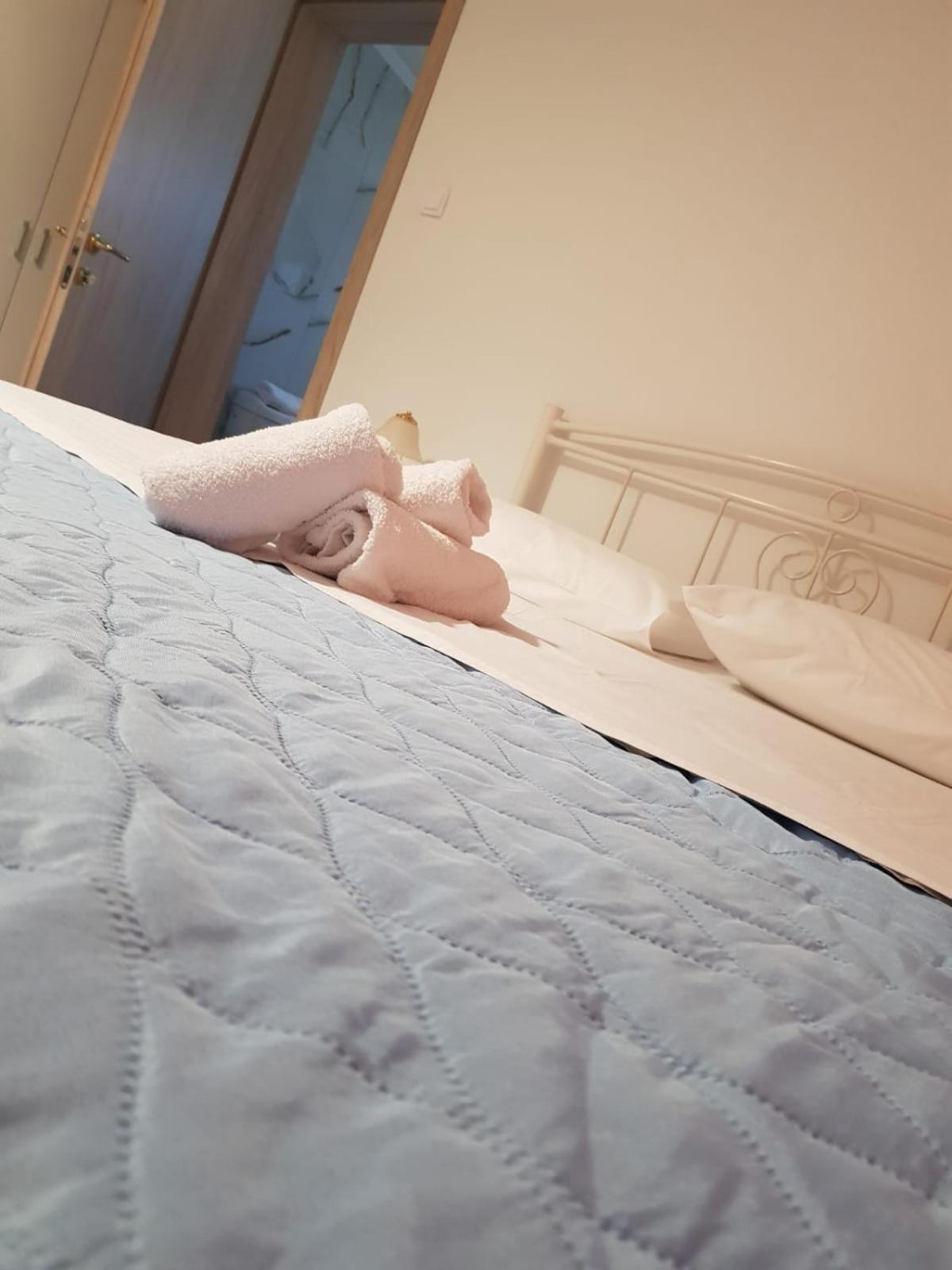 Amaya Pine Rooms ケラモティ エクステリア 写真